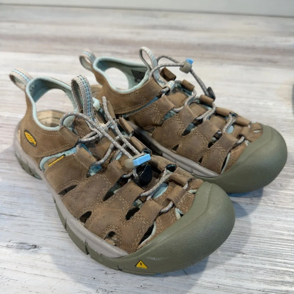KEEN Newport H2 Women's Sandals Size 7 Brown Blue Waterproof Hiking Shoes